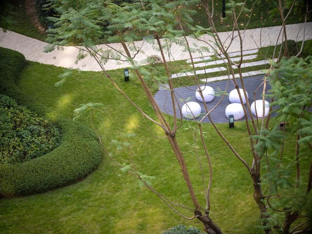 现代生活大区的植物景观设计 | 从自然主义到对称规整-55