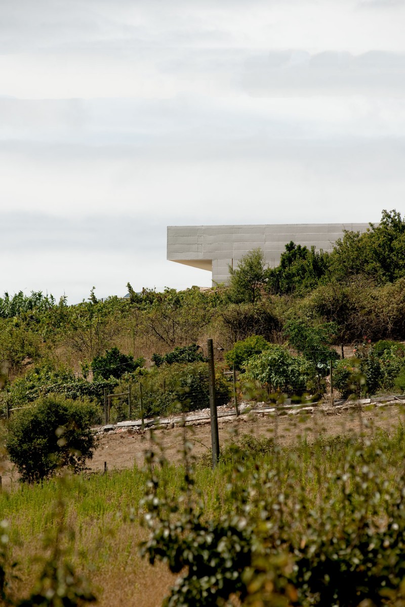 House in Alcobaça by Topos Atelier de Arquitectura-23