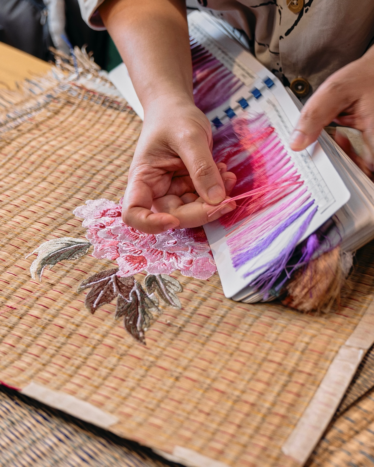 Dior 快闪店「黄金屋」丨泰国曼谷丨Dior 视觉营销创意总监 Luca Albero-81