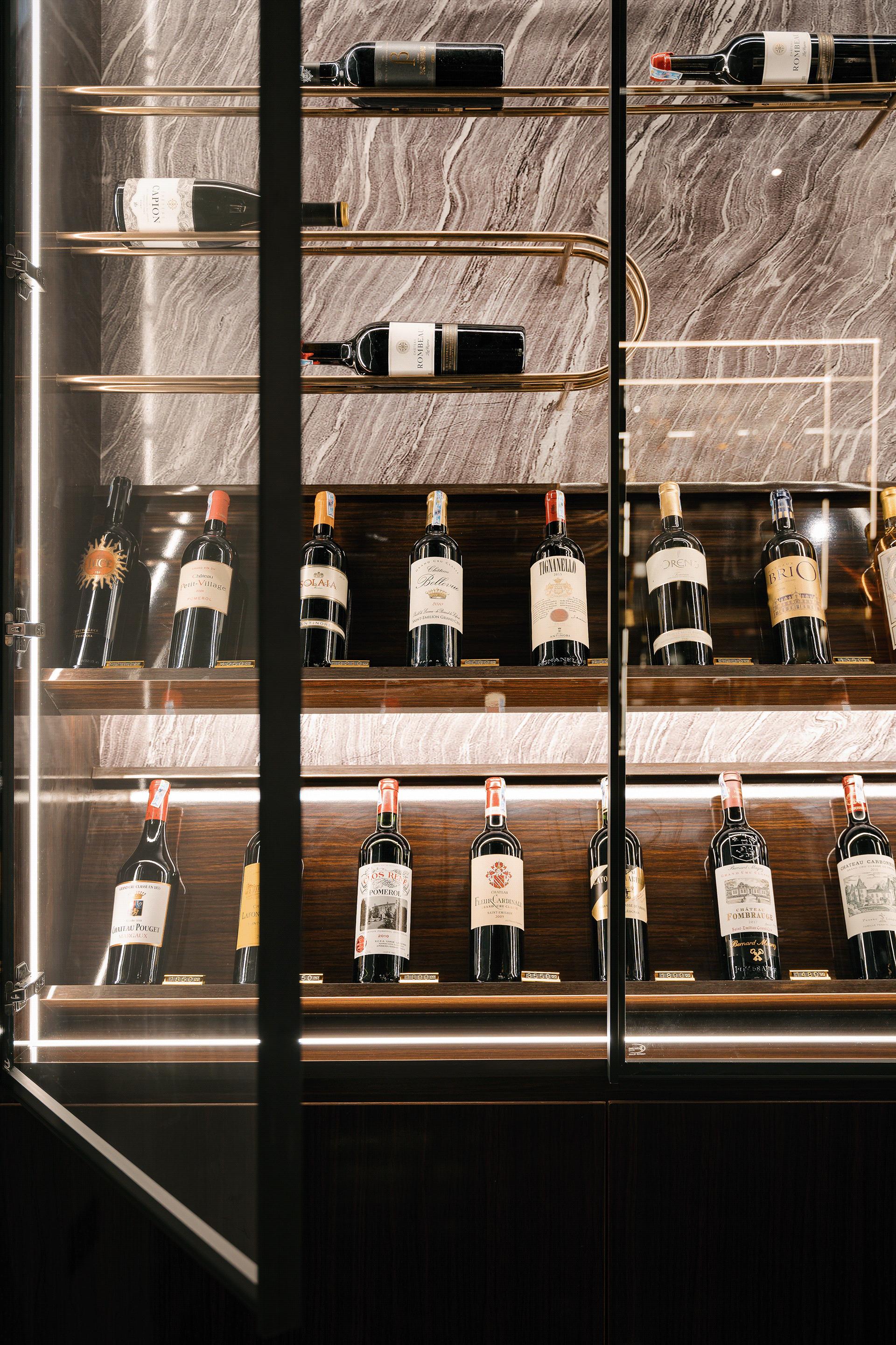 WINE LEGEND 室内照片丨越南河内丨Naki Wood Studio-22