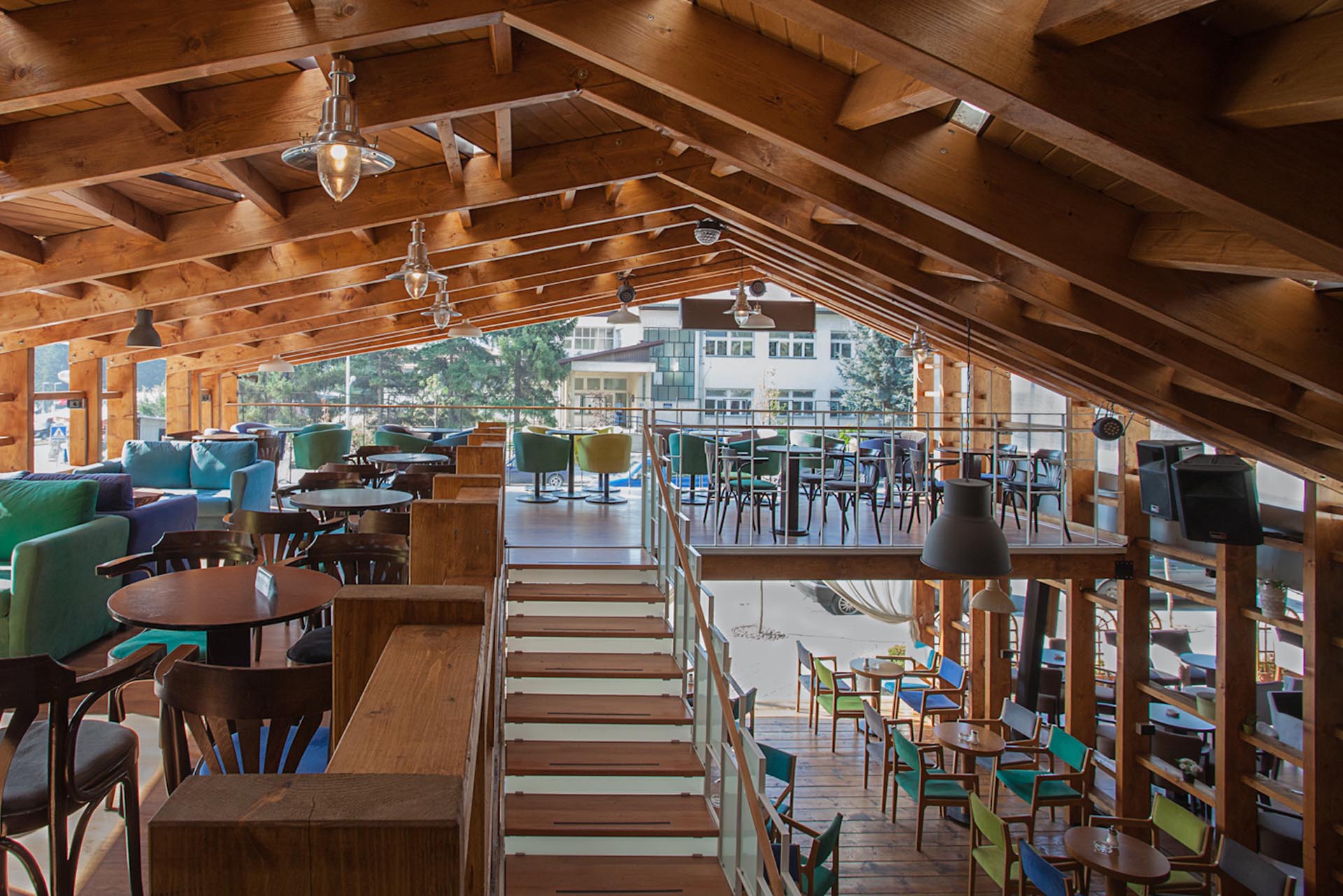 眩晕露台  BMA

注：BMA可能是特定的缩写词，如果不清楚其具体含义则按原文保留，若你能提供更多关于BMA的背景信息，可让翻译更精准 丨Armend Hebipi等四人-42