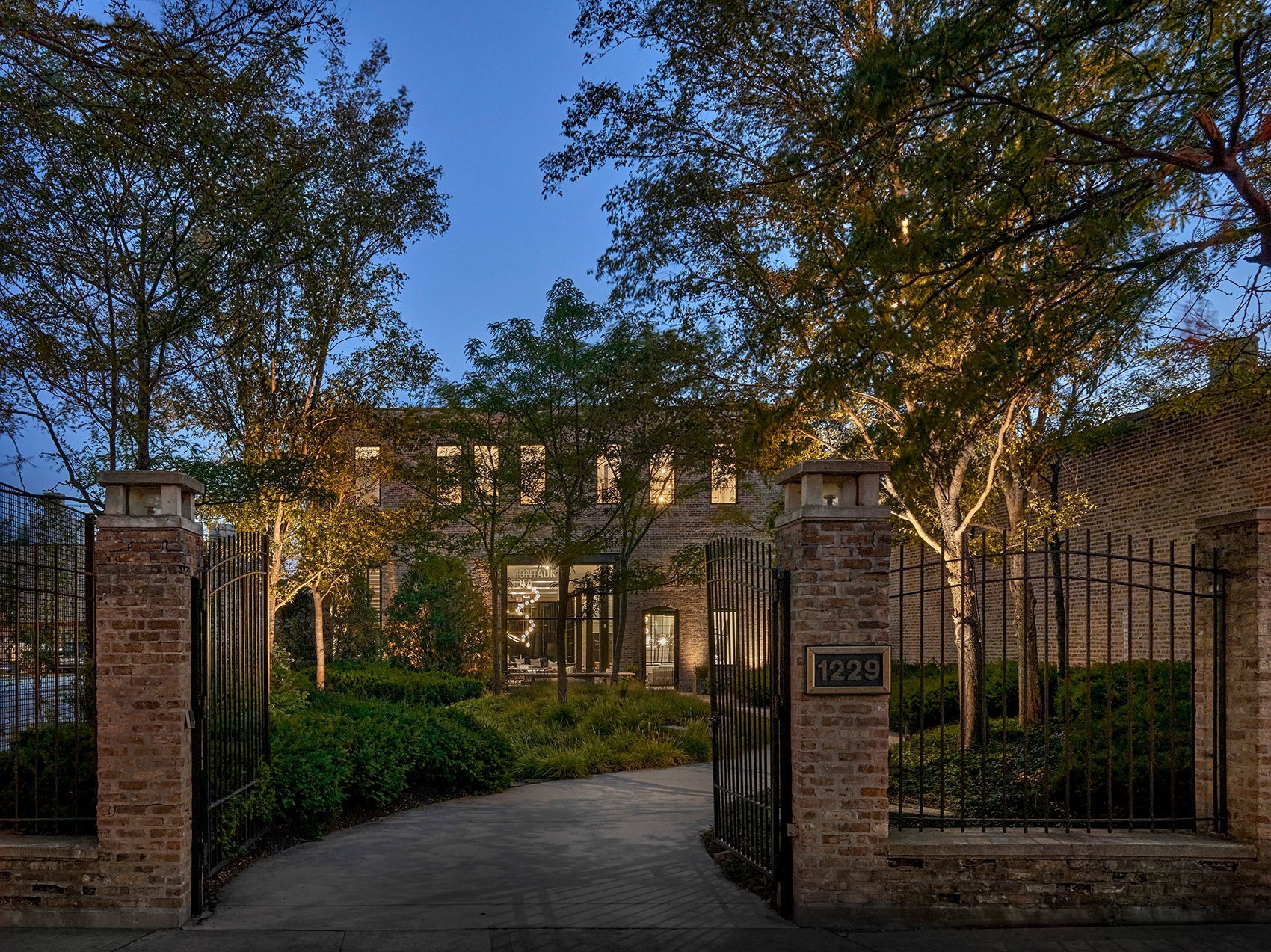 Montauk沙发展厅系列丨加拿大丨Cohlmeyer Architecture-99