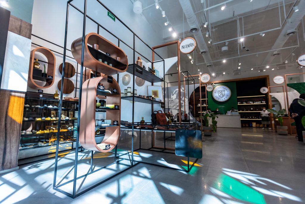 墨西哥设计盛宴 | Buchanan’s 18 在 Guadalajara 的“The gift of being present”展览-15