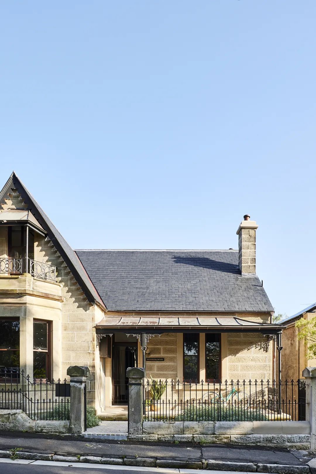 悉尼海滨历史住宅的现代重生 · Wurrungwuri丨澳大利亚悉尼丨Carter Williamson-14