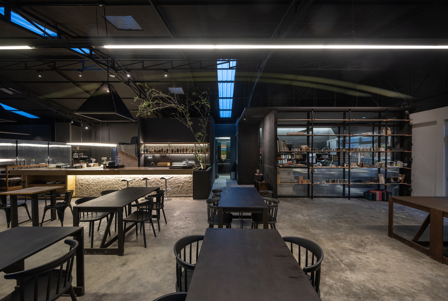 泰国 Gimme Shelter Café and Workshop丨泰国清迈丨Housescape Design Lab-19