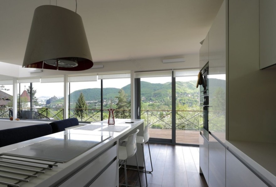 私人块状房屋项目(建在陡峭斜坡上)丨捷克丨3+1 architekti设计工作室-24