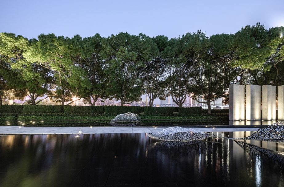 以现代山河之形雕琢极简 | 苏州融创金融街-45