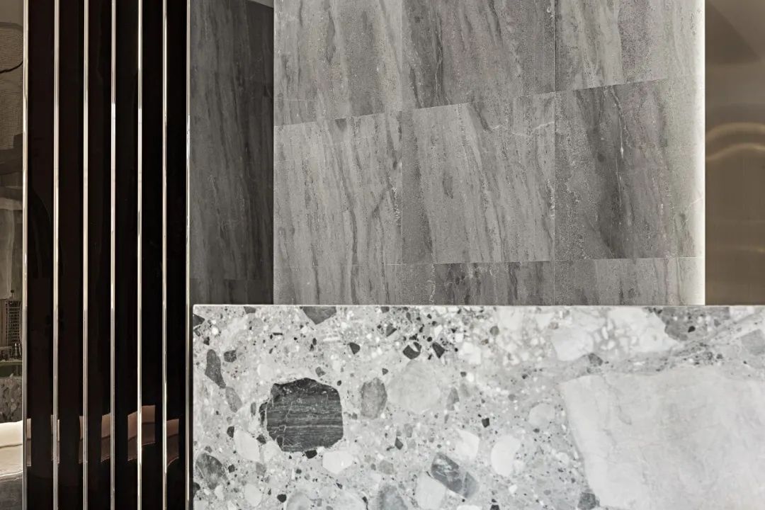 绿城济南诚园生活美学馆 | 现代简约与镜面艺术的完美融合-5