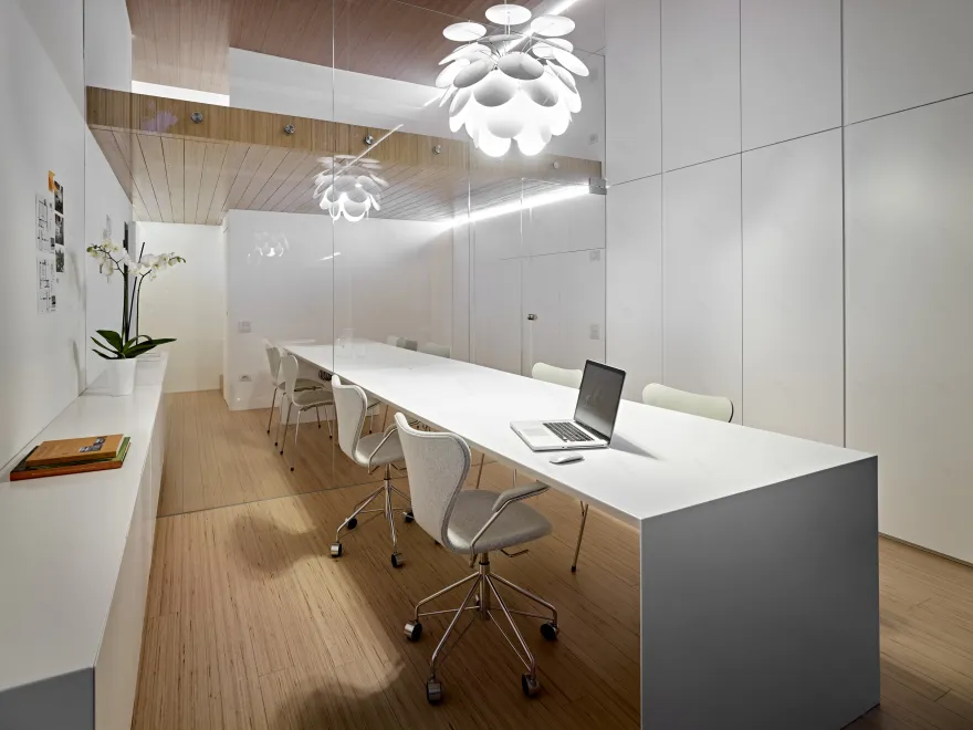 温馨居家感的办公空间设计-9