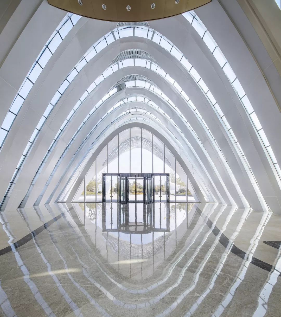 浙江桐乡振石总部大楼 | 现代航海风格的高端工作场所-28