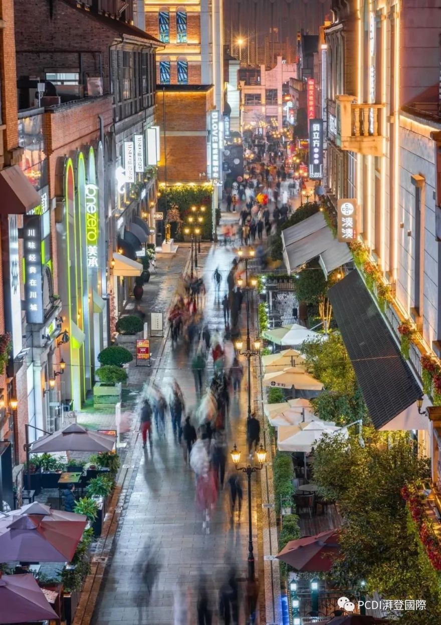 武汉楚河汉街 | 城市文化与现代商业的完美融合-13