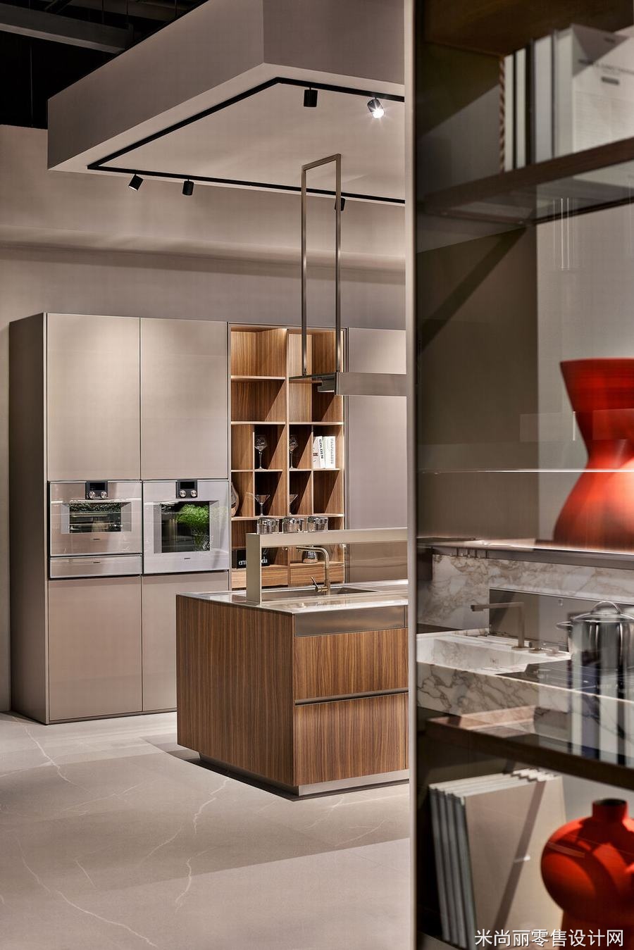 意大利豪华厨房品牌Ernestomeda全新上海旗舰店设计 - 米尚丽零售设计网 MISUNLY- 美好品牌店铺空间发现者-10