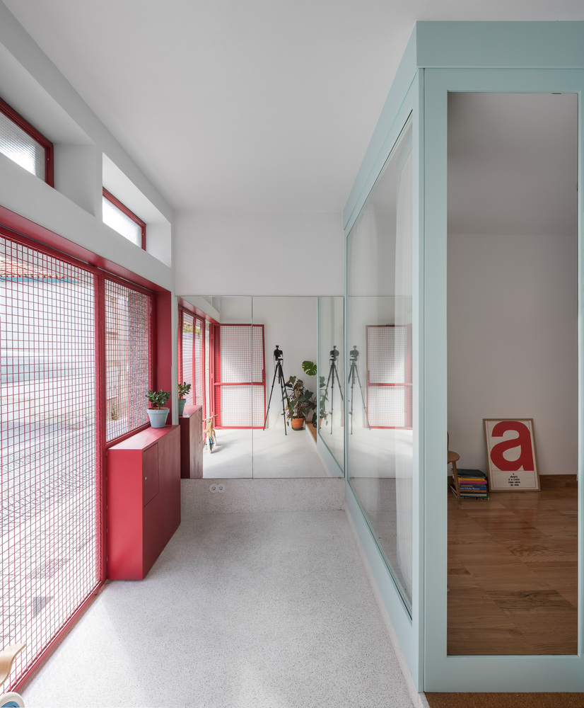 重塑空间 · 将闲置地下室变为宜居住宅丨葡萄牙波尔图丨oitoo-4