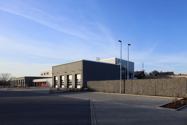 德国 Lehrte 消防站和车间建设丨Schneider + Sendelbach-2