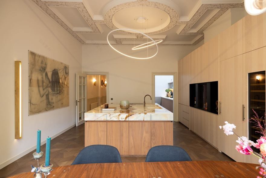 Modern Living in a Historic Monument-3