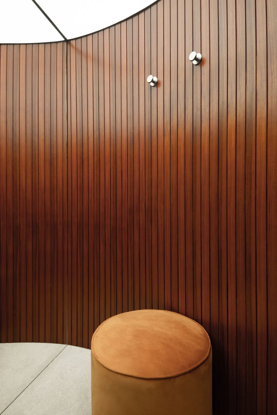 sihn女装买手店，由褶皱延伸出的力量丨中国洛阳丨say architects-25