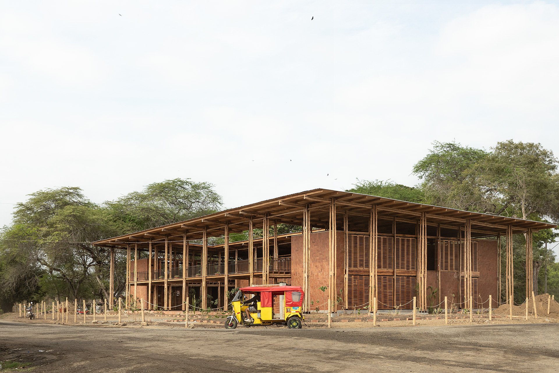 Community Productive Development Center Las Tejedoras / Natura Futura Arquitectura + Juan Carlos Bamba-10