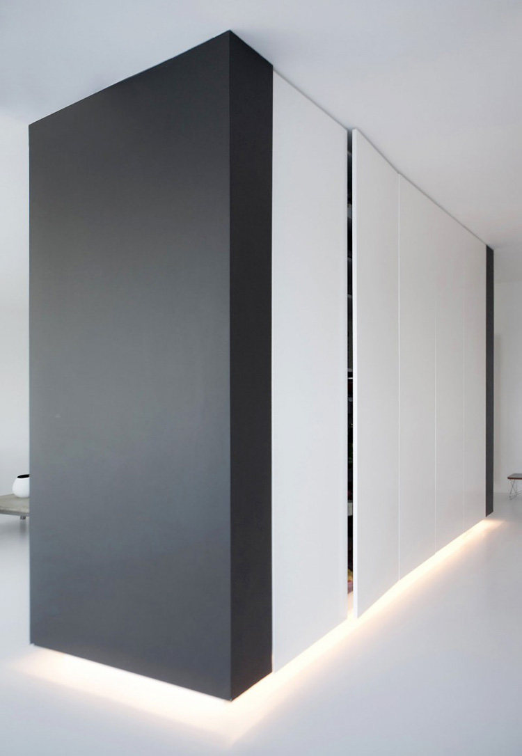 单色住宅设计 | 黑与白的无尽魅力-20