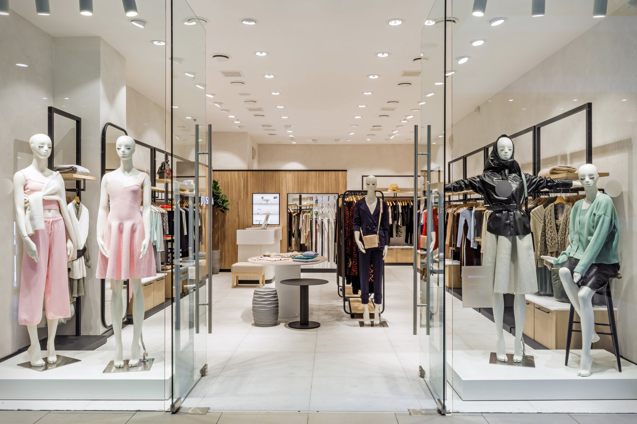 俄罗斯 Brusnika 品牌店设计丨Tatiana Kazantseva-16