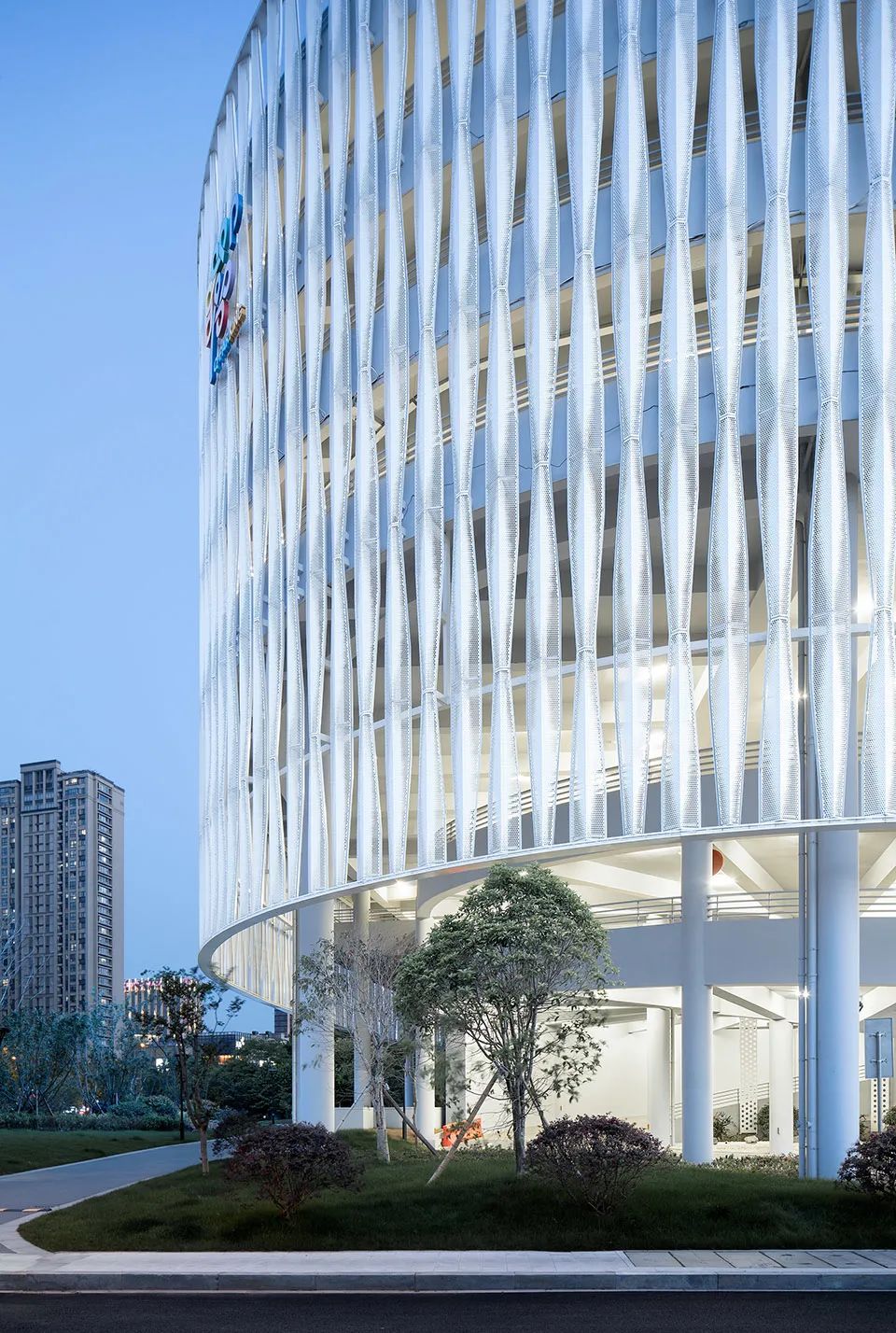 杭州钱投海达停车楼丨中国杭州丨浙江大学建筑设计研究院有限公司-47
