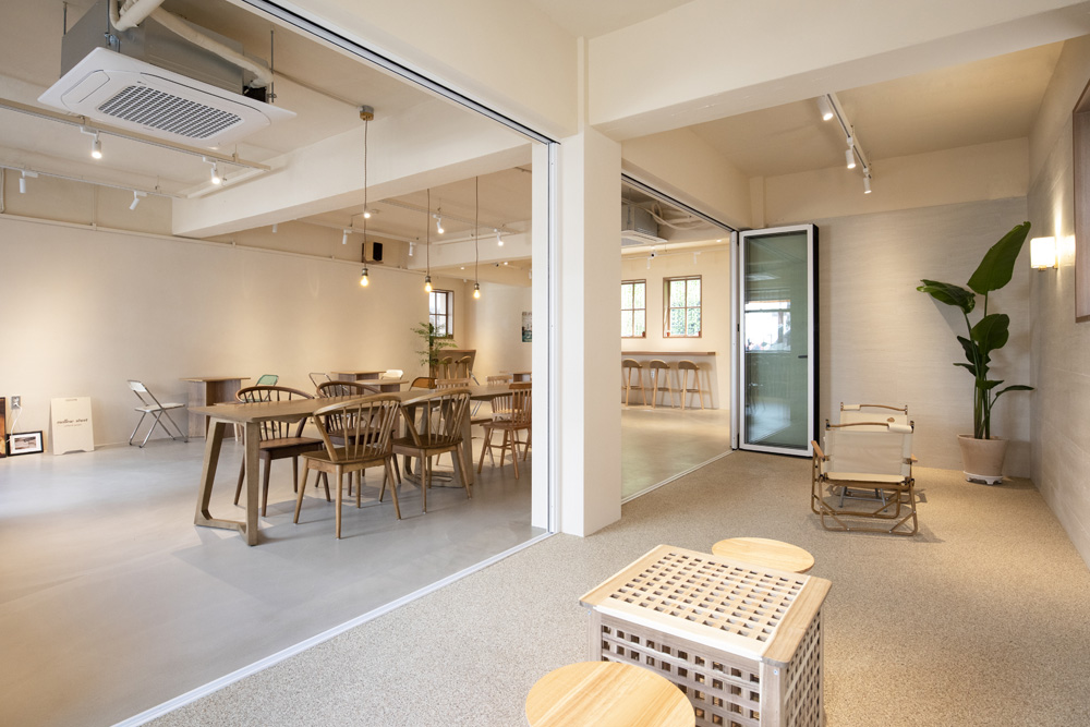 温馨优雅的白色与木色调餐厅设计-6