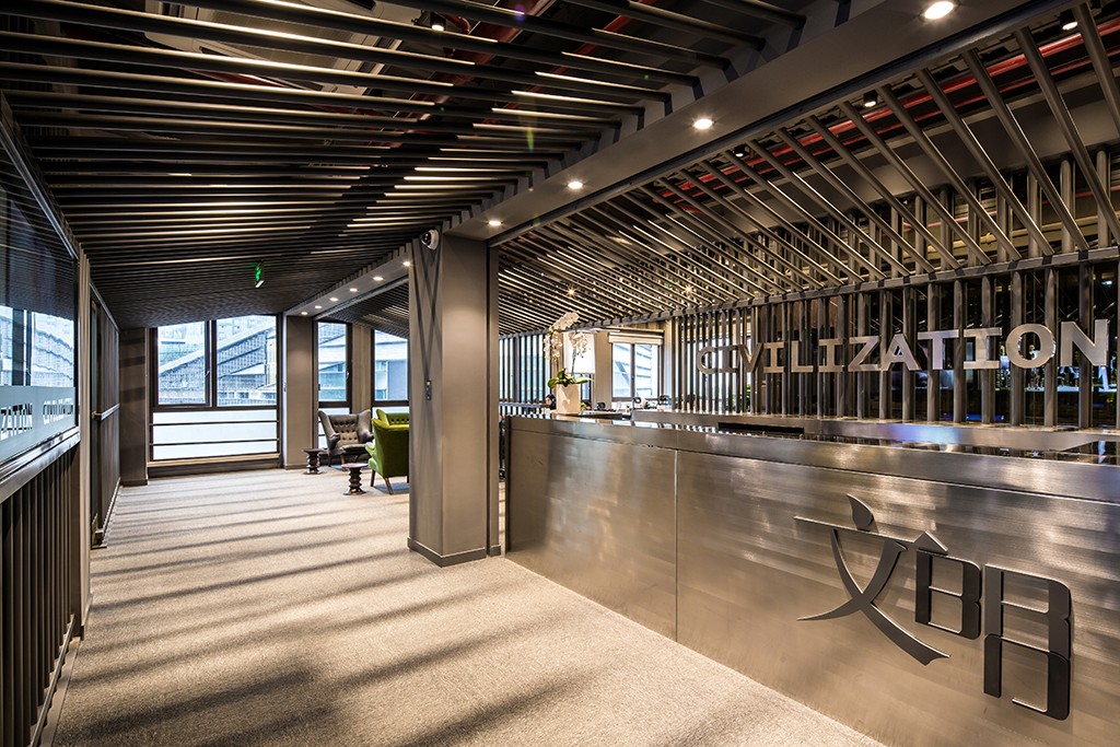 上海文明广告办公室  x collective-1