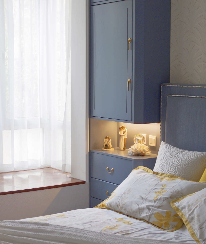 小卧室大收纳，14 种床头柜替代方案-24