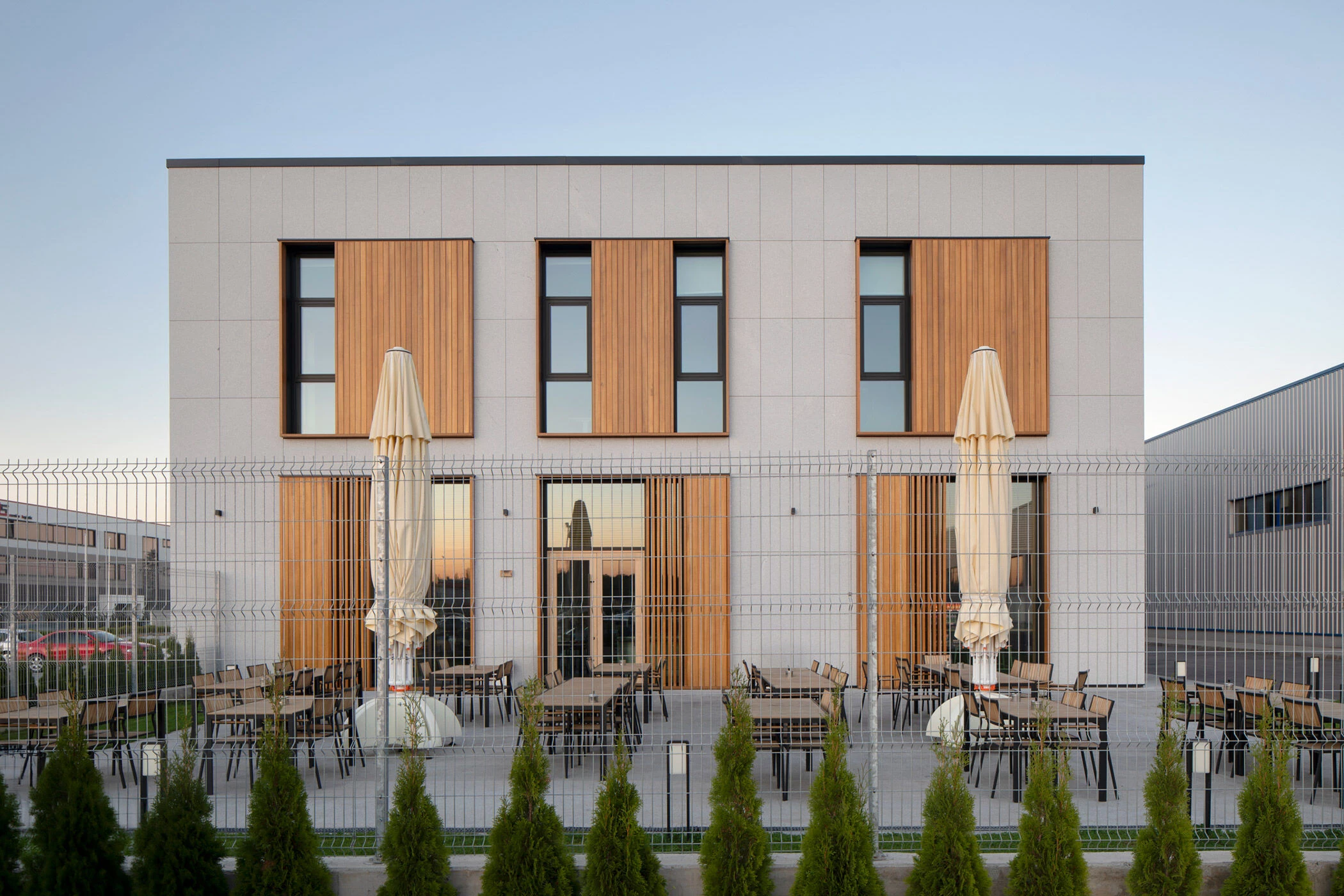 ROLLPLAST 行政大楼丨保加利亚丨IPA 建筑事务所等-13