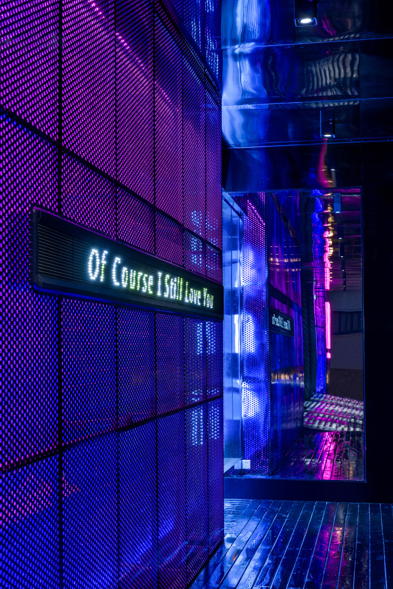 华中首家特斯拉 OTA 拓速升级店-30