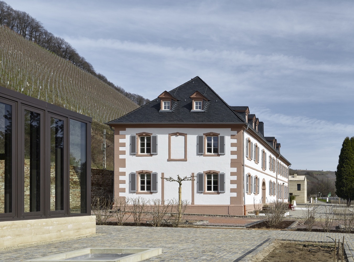 德国古堡酒庄的现代重生-28