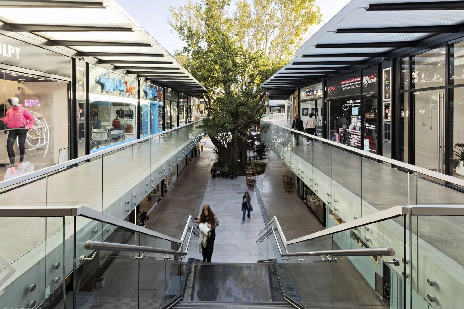 新基尔梅斯广场丨阿根廷布宜诺斯艾利斯丨Forcinito Arquitectos-16