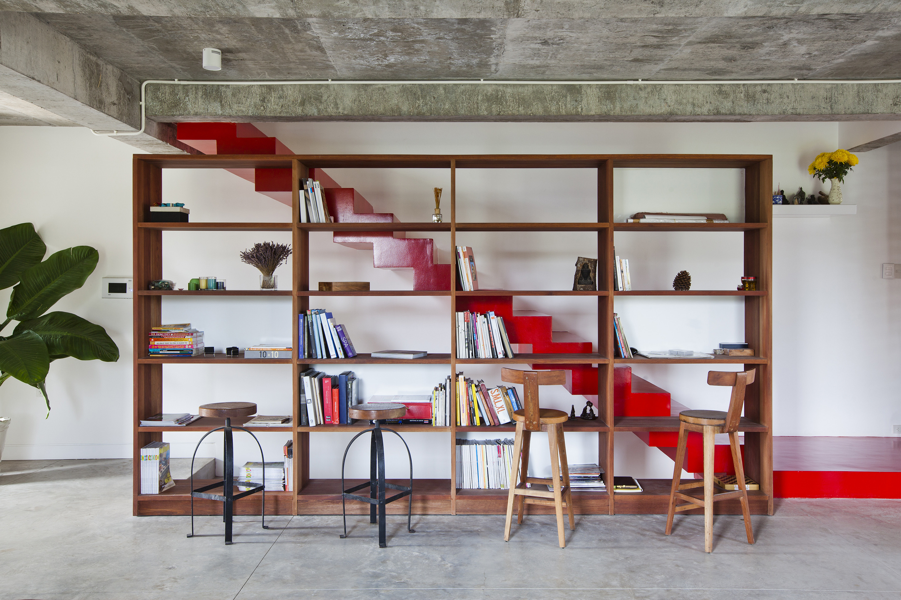 热带郊区住宅，融合东南亚传统风格与现代设计-25