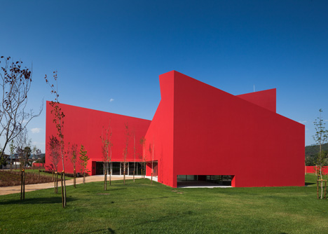 Casa das Artes art and culture centre with bright red walls-5