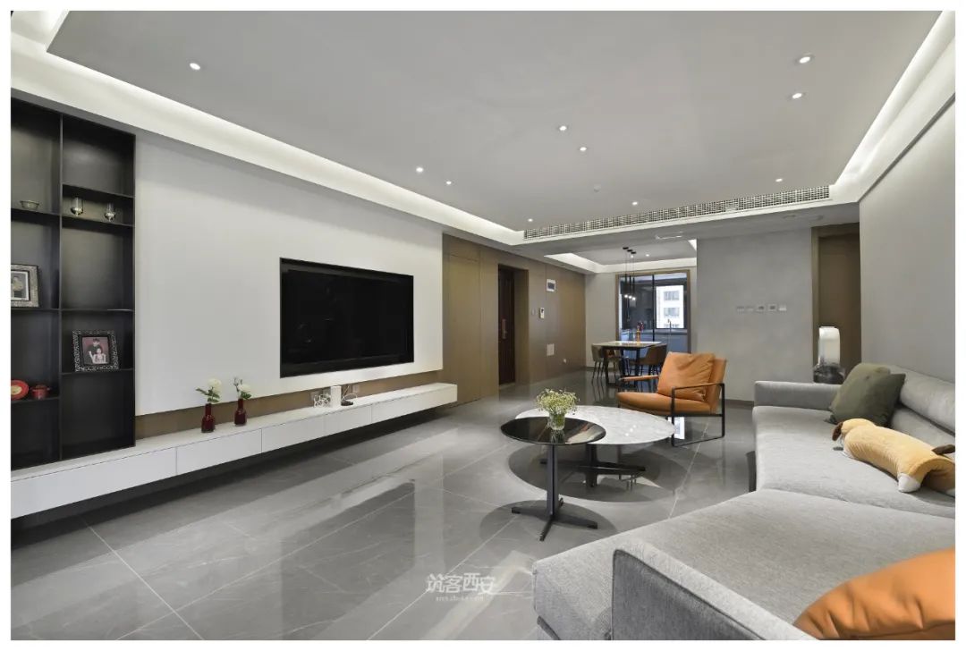 优优简简 | 吕高飞新作,现代极简风格的精致生活-11