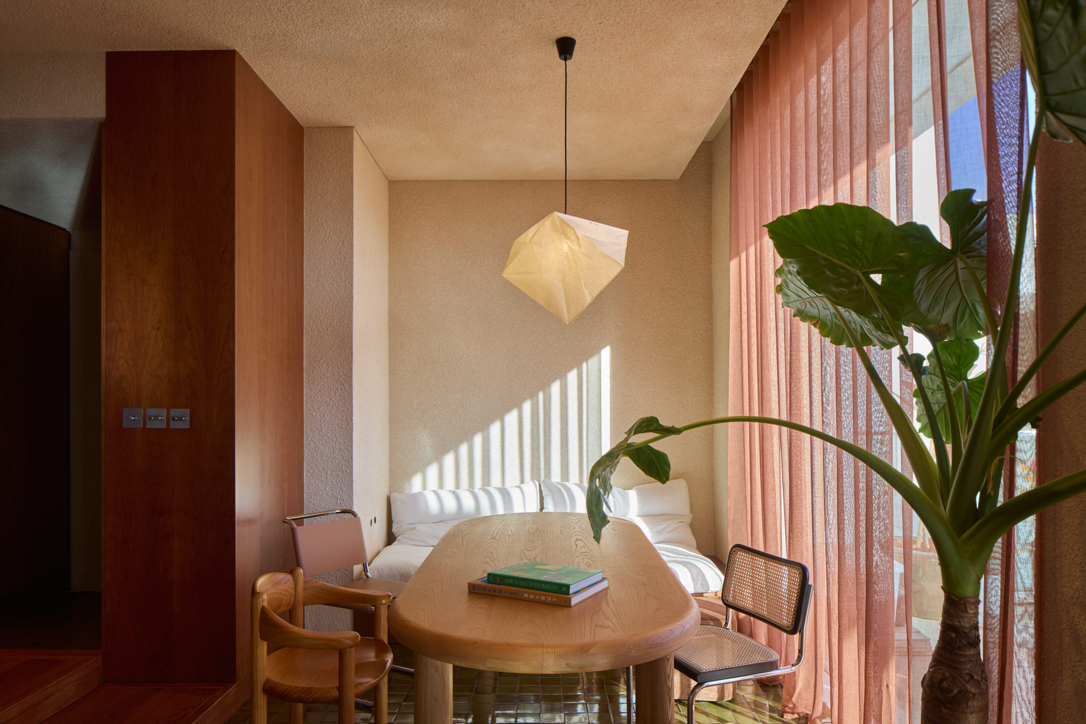 Mid-Century Vibes in Modern Dubai: Al Barari Apartment by Bone Studio.-50