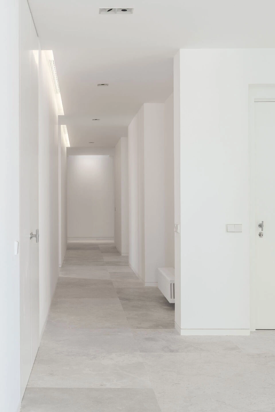 Madrid 复古公寓变宽敞明亮家园丨西班牙马德里丨HOLLEGHA arquitectos-14