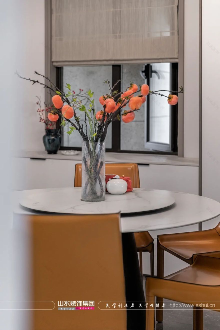 200 平复式住宅 · 现代简约与生活的热爱丨王雷-27