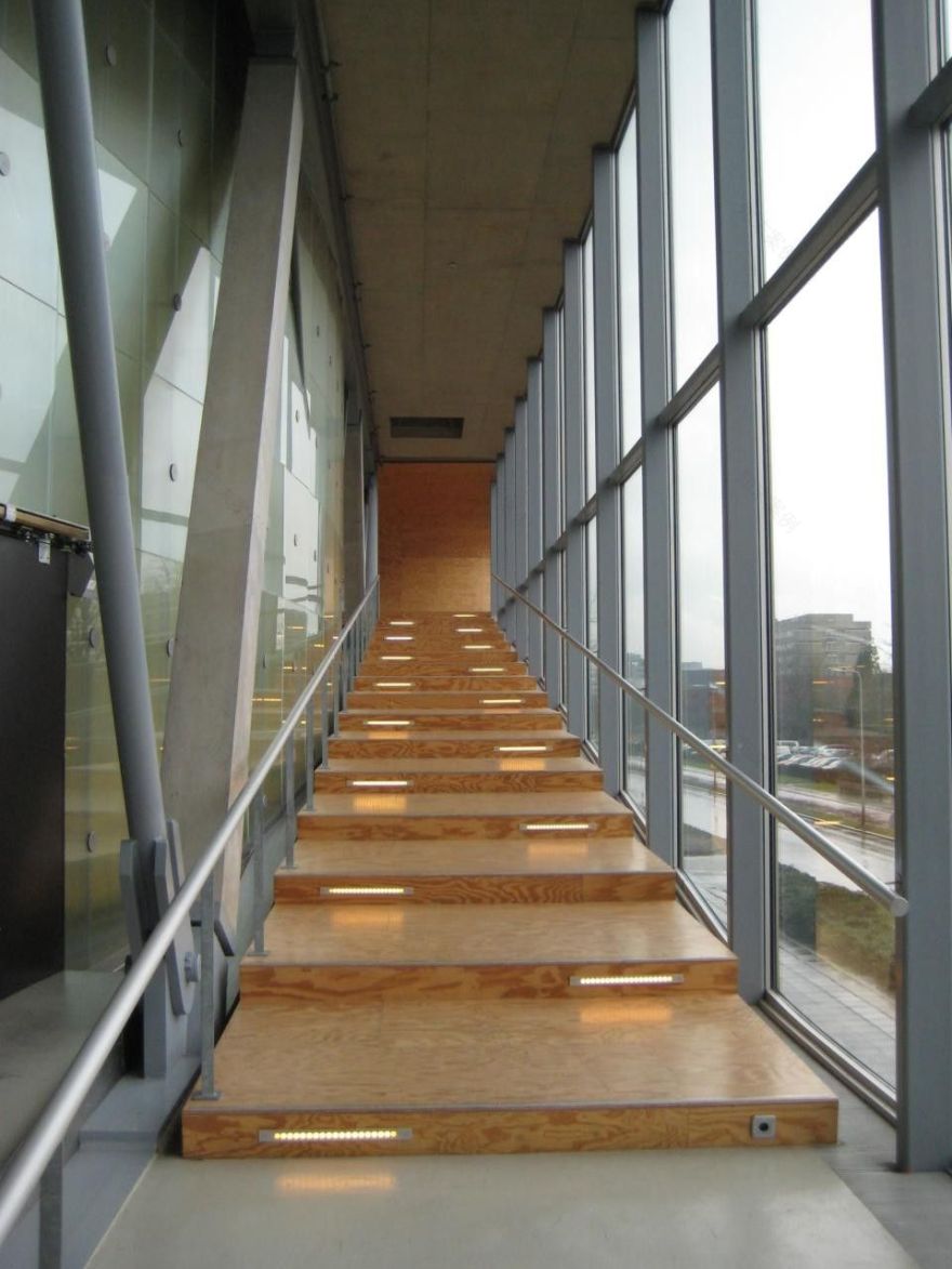 OMA Utrecht 教育大楼 | 折叠空间与功能融合的创新设计-30