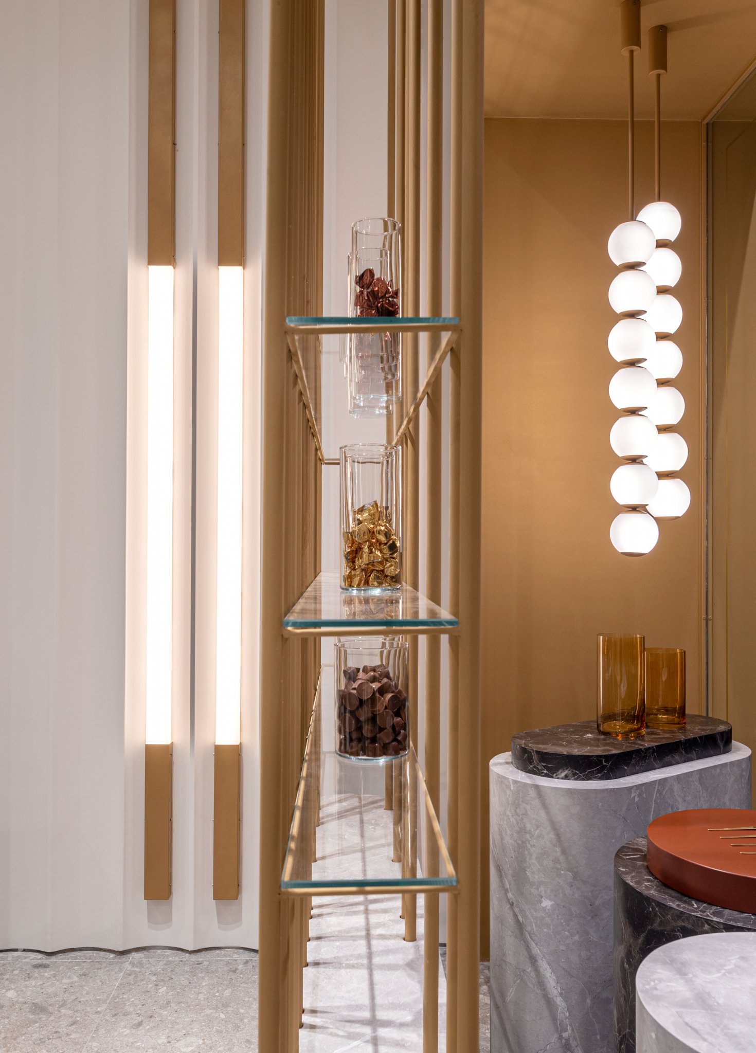 极简主义甜品店设计丨Yiannis Pouspourikas 设计工作室-8