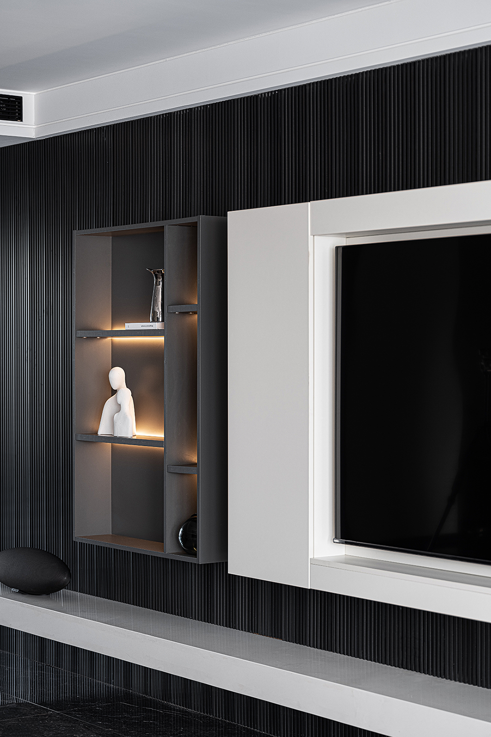 黑白格格丨中国山东丨b.n.b 本白空间建筑设计-26