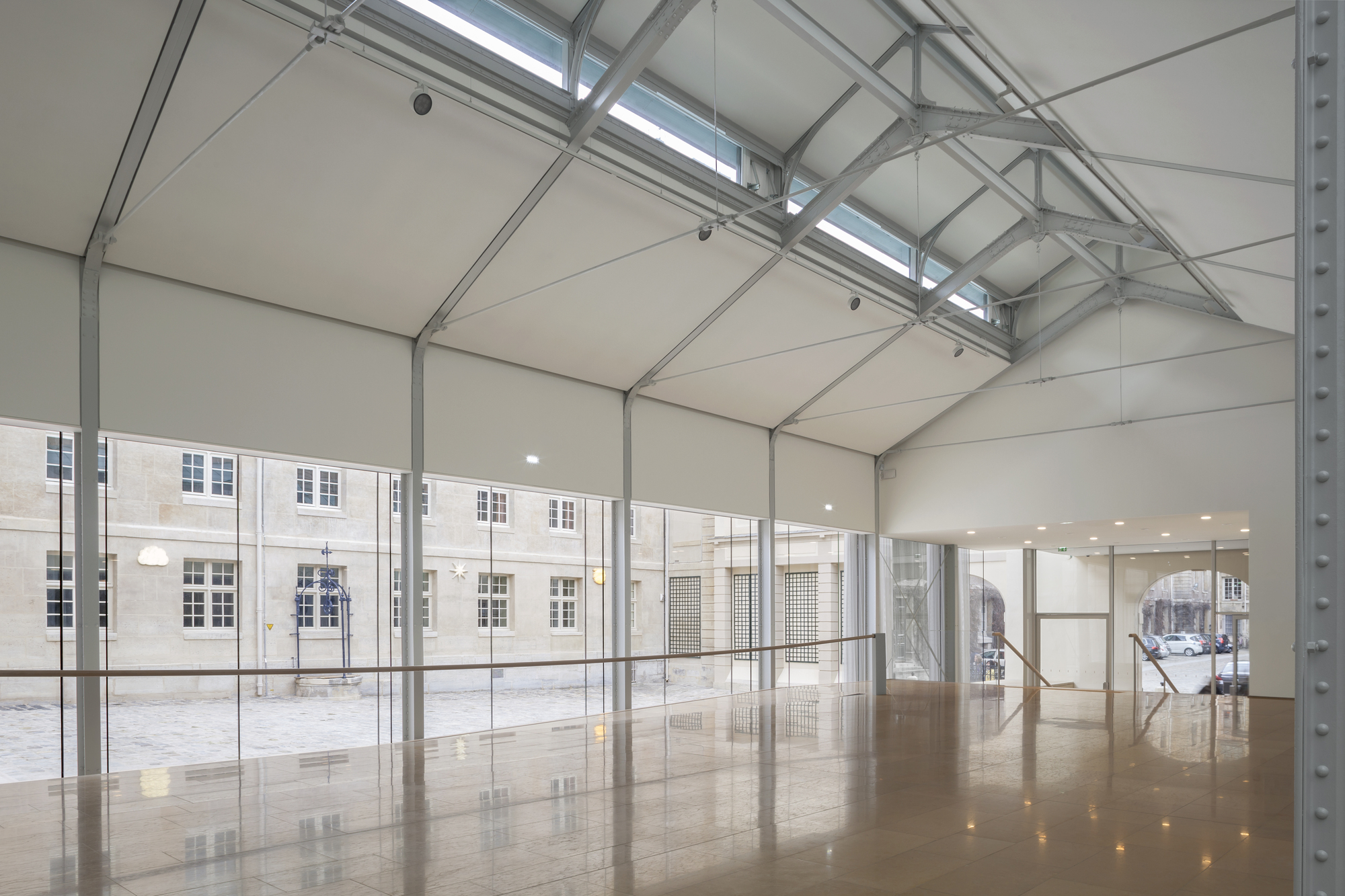 Institut de France Auditorium / Atelier Marc Barani-53