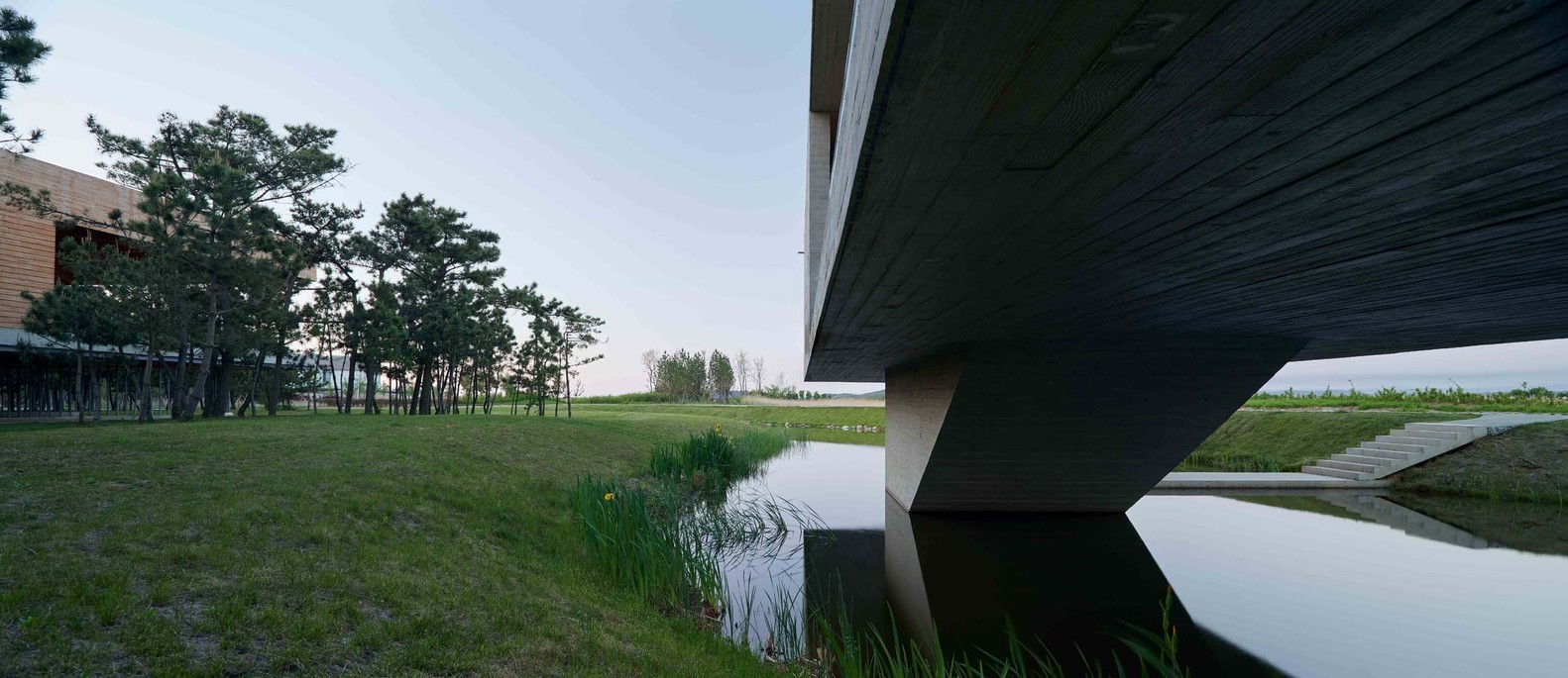 迹·建筑事务所 | 天鹅湖湿地公园景观廊及观鸟塔-31