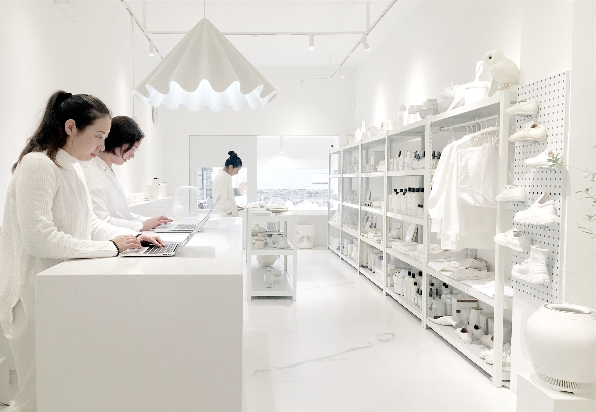 好白商店的“好灰”世界-29