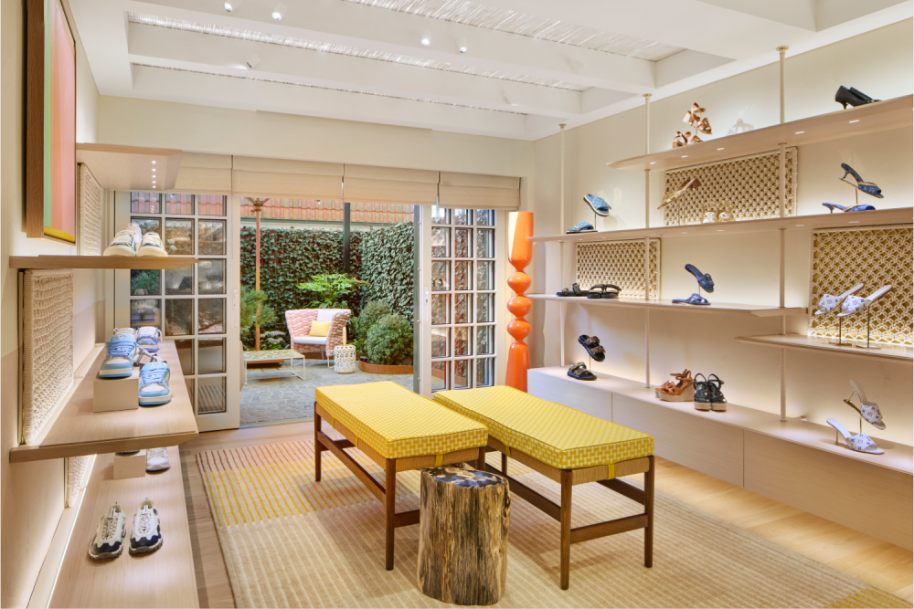 路易威登（Louis Vuitton）比利时新精品店丨路易威登（Louis Vuitton）内部设计团队-0
