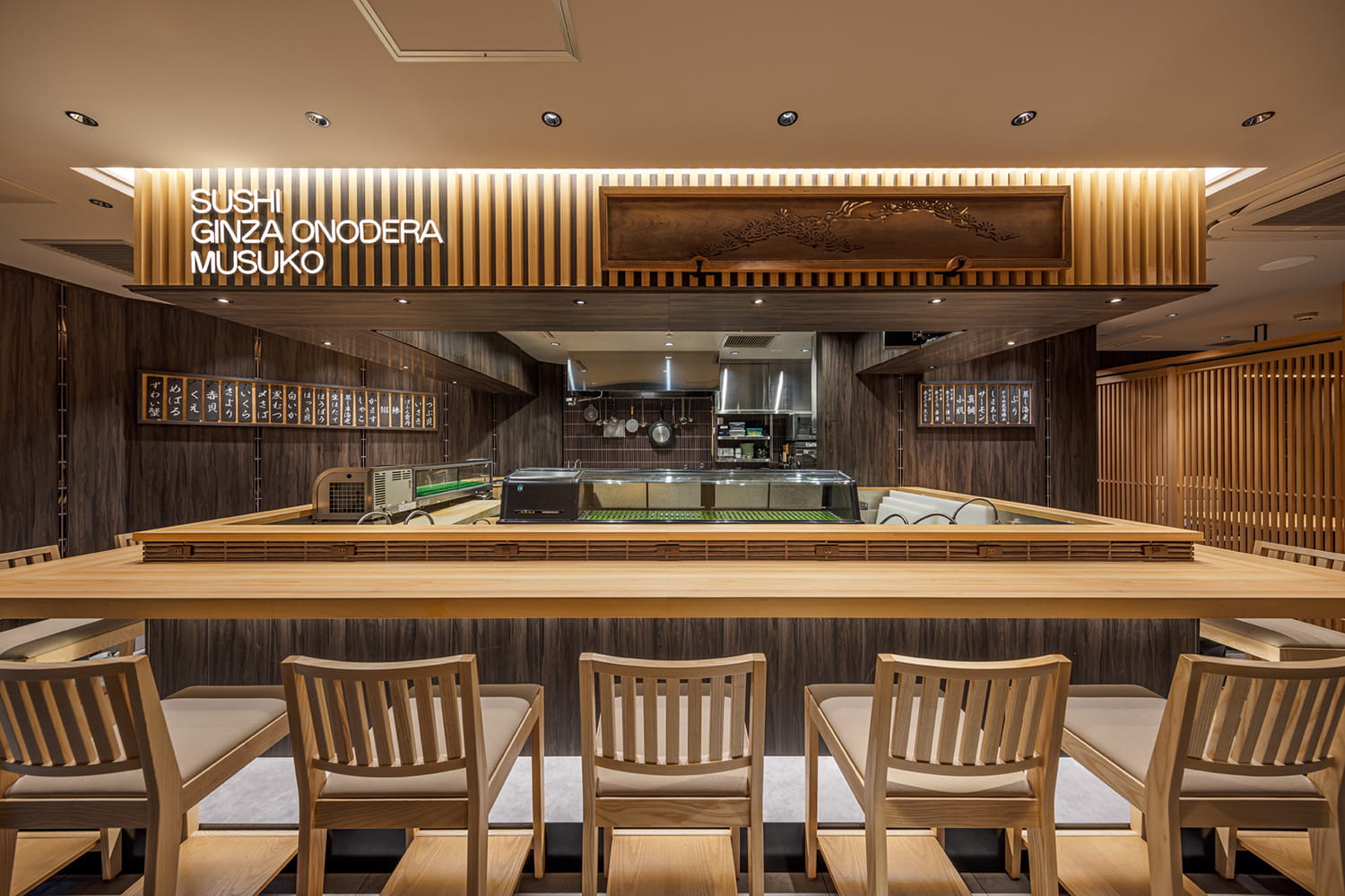廻転鮨 銀座おのでら 息子渋谷店丨日本京都丨株式会社 前田太郎建築設計事務所・ベイリーフ-10