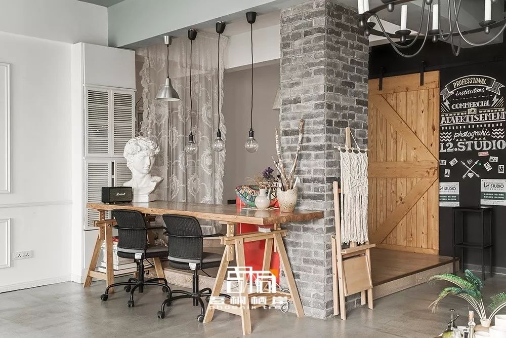 摄影师美女的家居艺术,软装搭配提升空间格调-31