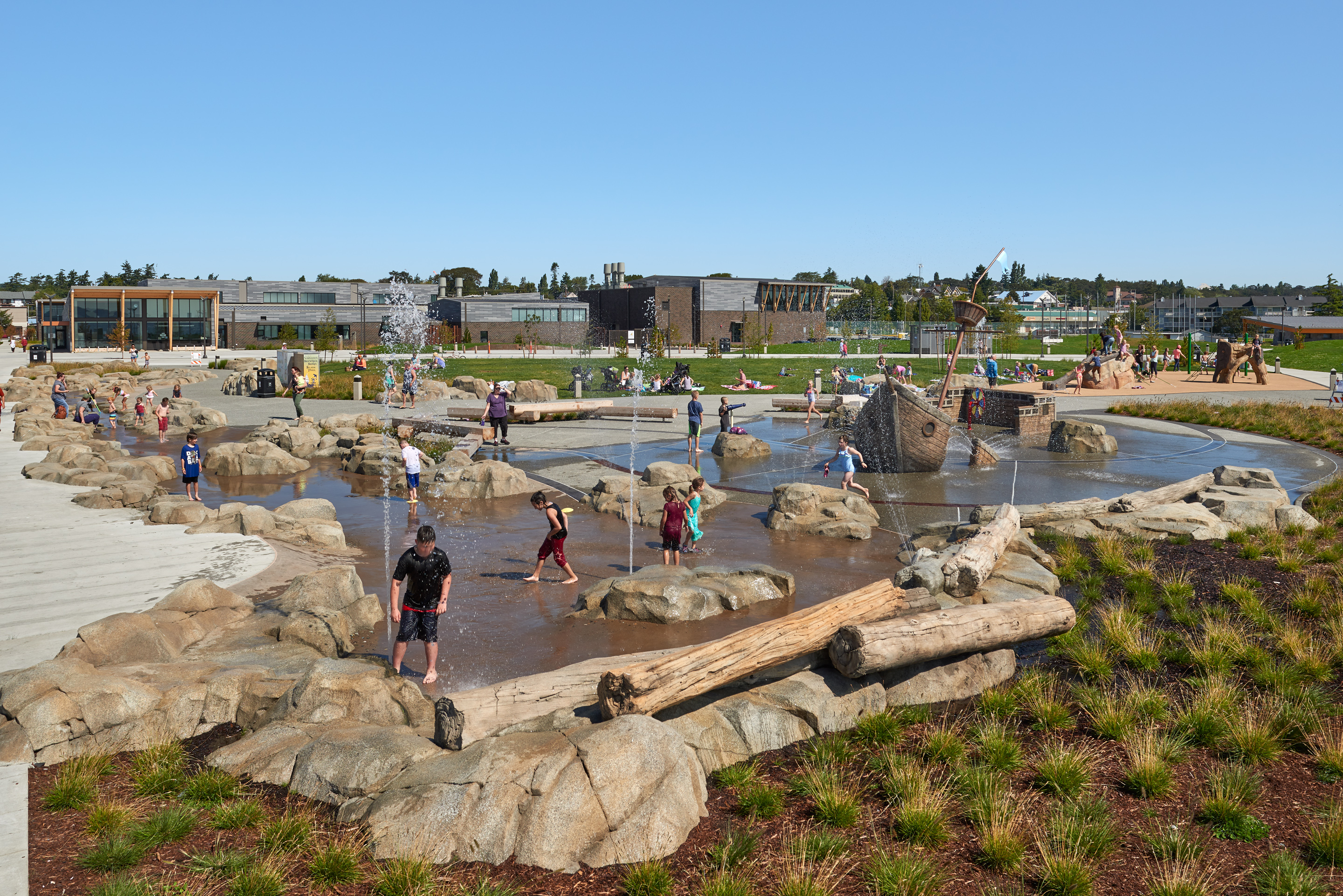 Oak Harbor 净水设施与 Windjammer 公园丨MWA Architects-11