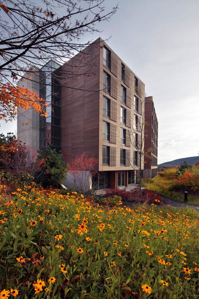 克里帕鲁瑜伽与健康中心 · 环保节能的住宅设计-7