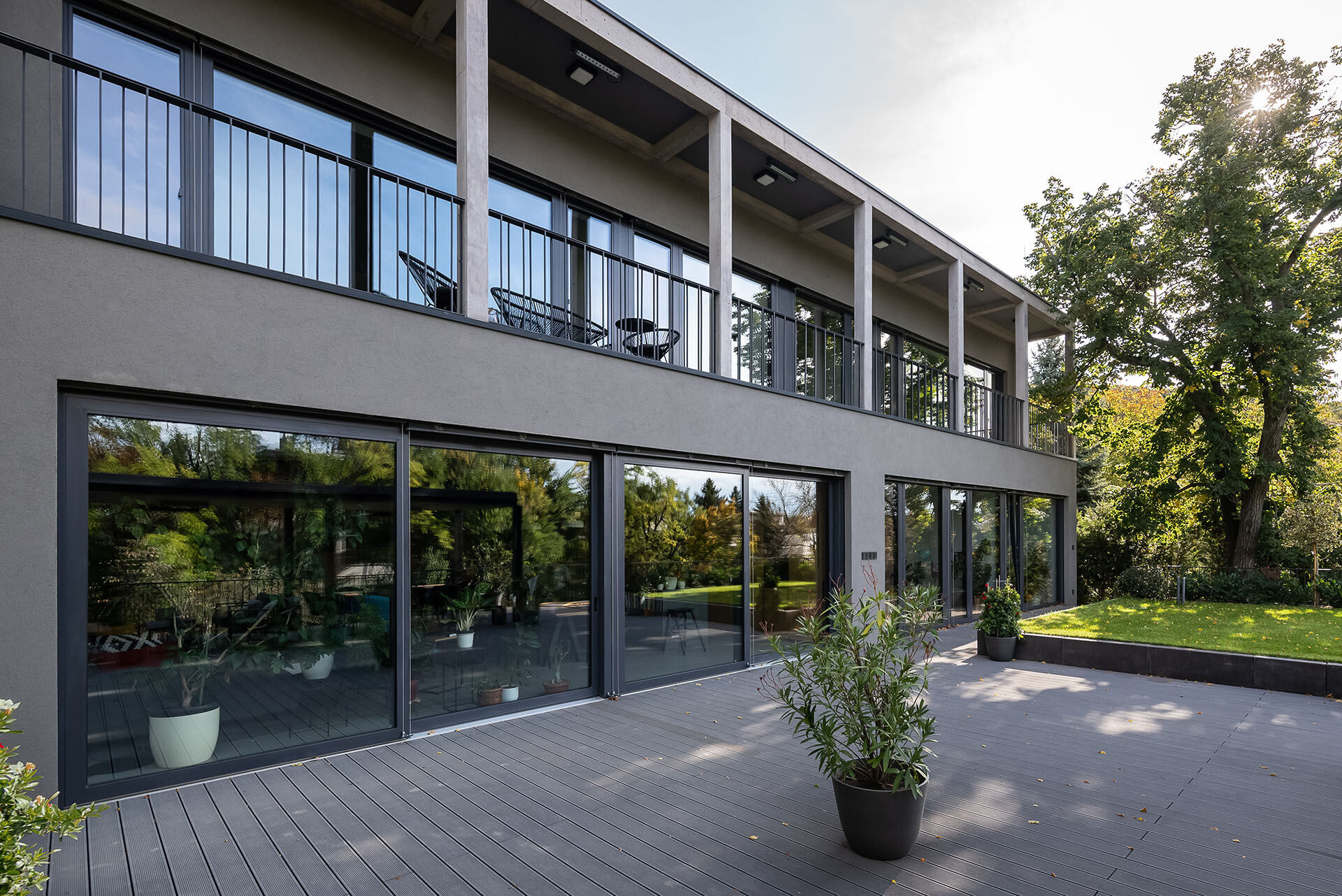 布达佩斯三层私人住宅，三代同堂的温馨家园-10