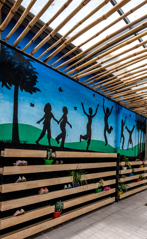 户外的教室，孩子们自由探索的学习空间-32